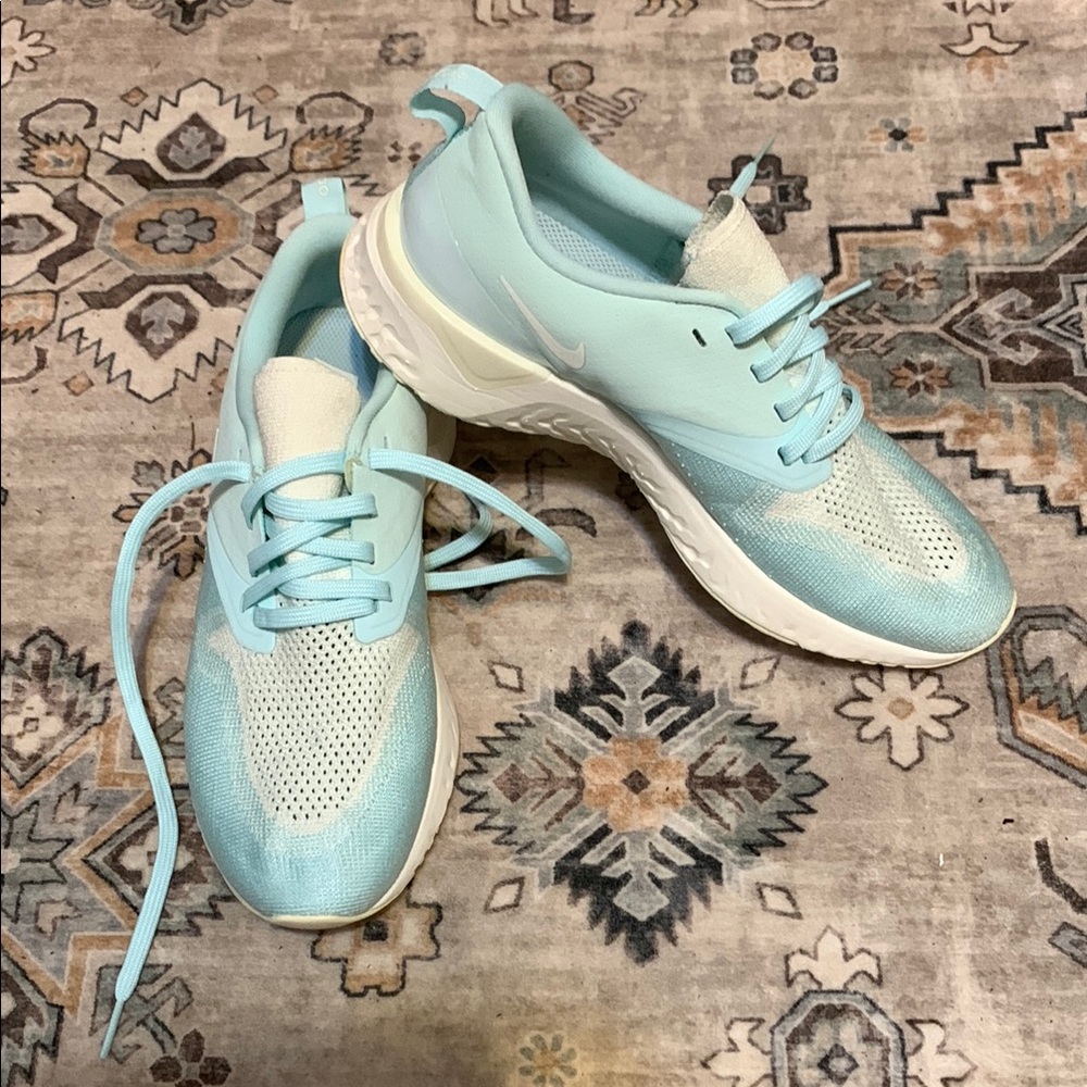 Nike running light blue and White Sneakers Modern Athletic Style